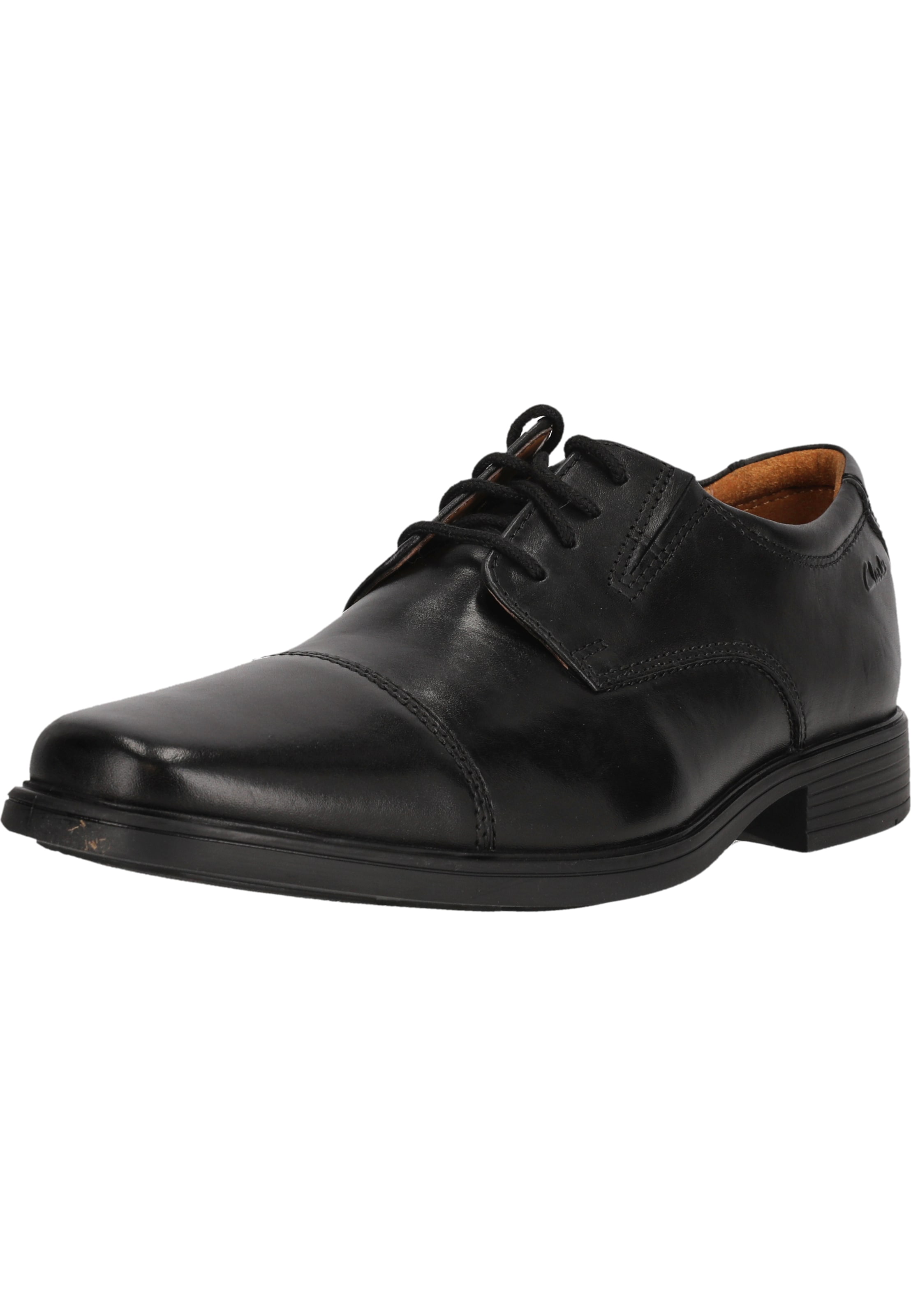 CLARKS Lace-up shoe 'Tilden' in Black: front