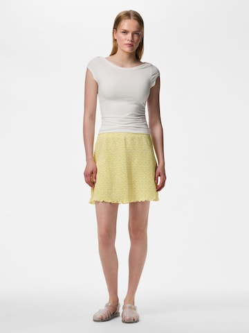PIECES - Falda 'FLORA' en amarillo