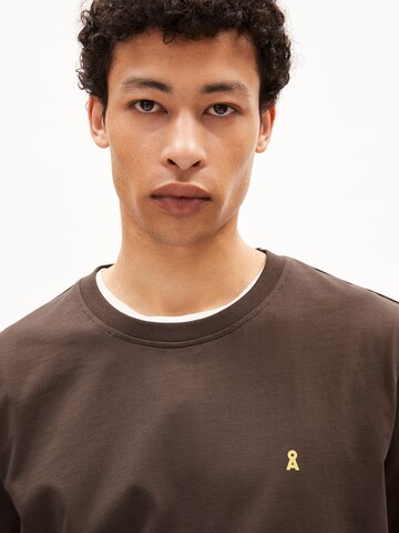 ARMEDANGELS Shirt 'LAARON' in Bruin