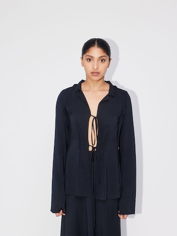 ABOUT YOU REBIRTH STUDIOS Blouse 'SUNSET' in Black: front