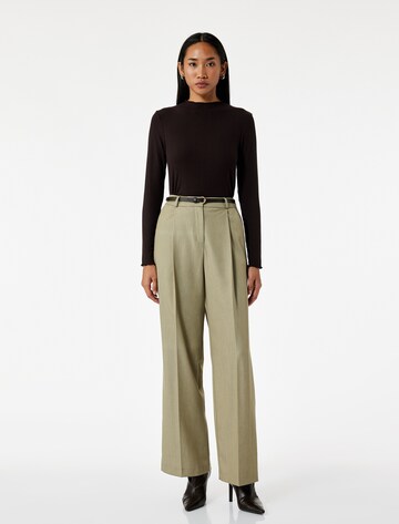 Koton Flared Pleated Pants in Green