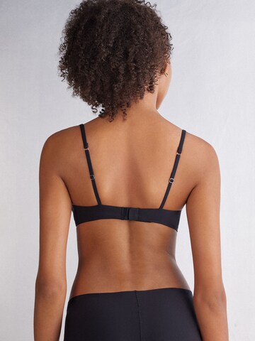 INTIMISSIMI T-shirt Bra in Black