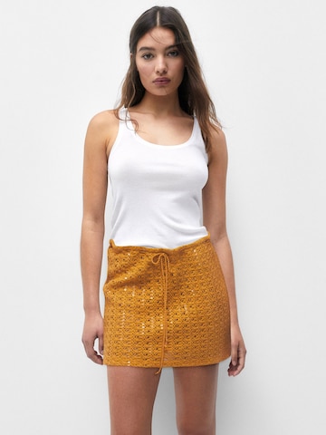 Pull&Bear Skirt in Orange: front