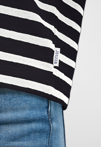 MUSTANG Pullover 'Sutton' in Schwarz