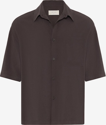 ruda Antioch Patogus modelis Marškiniai: priekis