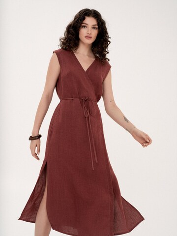 AmourLinen Dress 'Aurora' in Brown: front