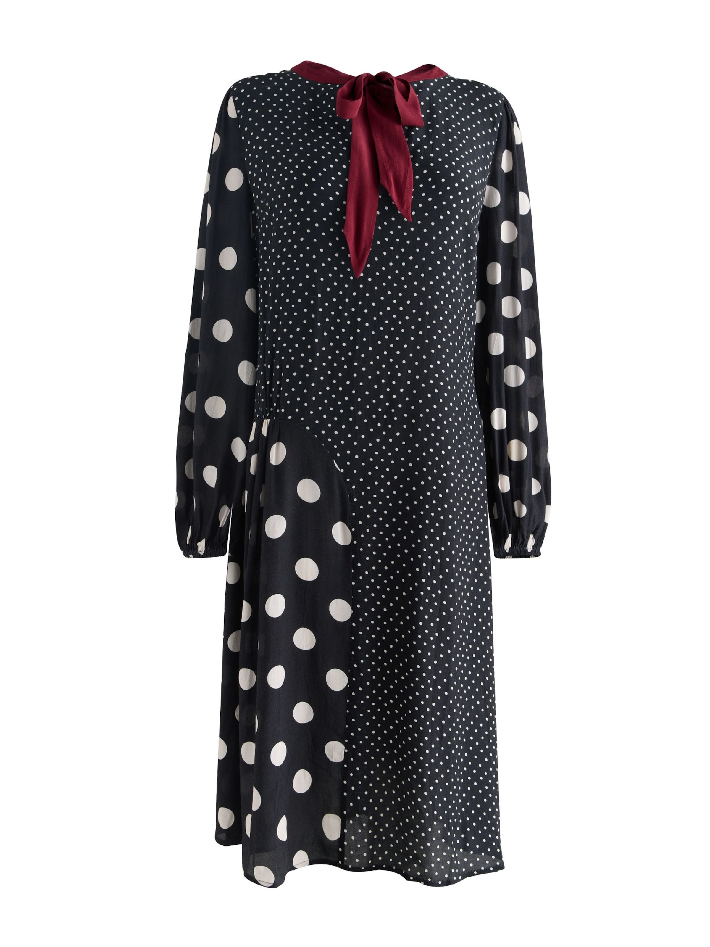 Robe Cath Kidston en noir : devant