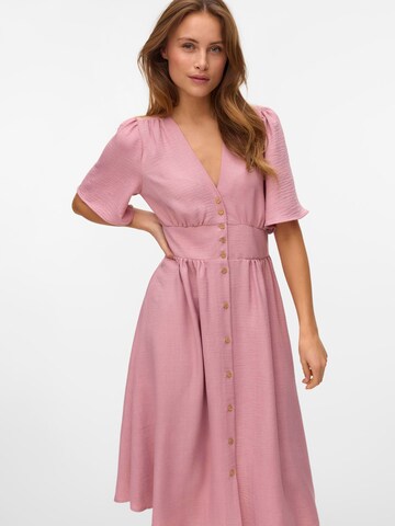 Robe-chemise 'MELANEY ' VERO MODA en rose : devant