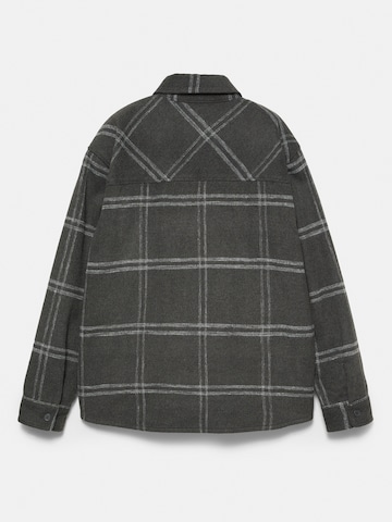 Pull&Bear Tussenjas in Zwart