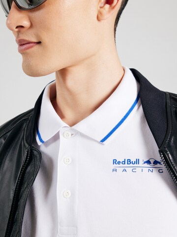 Red Bull Racing x Pepe Jeans - Camiseta 'Red Bull Racing' en blanco
