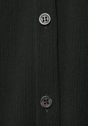 Robe-chemise LASCANA en noir