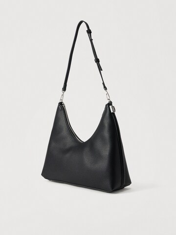 Calvin Klein - Mala de ombro em preto