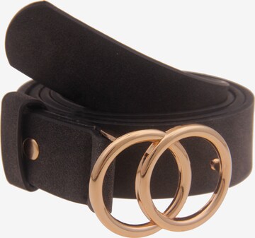 Leslii Belt in Black: front