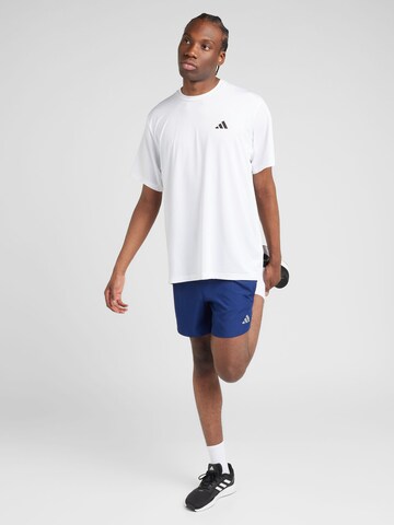 mėlyna ADIDAS PERFORMANCE Laisvas Sportinės kelnės 'RUN IT'