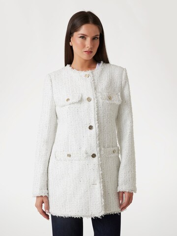 GUESS Between-Seasons Coat in White: front