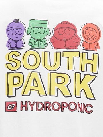 hydroponic - Camiseta 'Hydroponic x South Park Regular-Fit Colors Graphic T-Shirt' en blanco