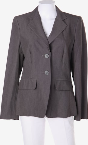 Cecilia Classics Blazer in M in Grey: front