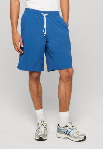 Shorts de bain Urban Classics en bleu : devant