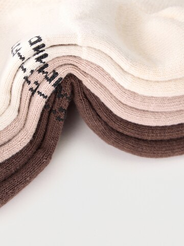 Nike Sportswear Socks in Beige