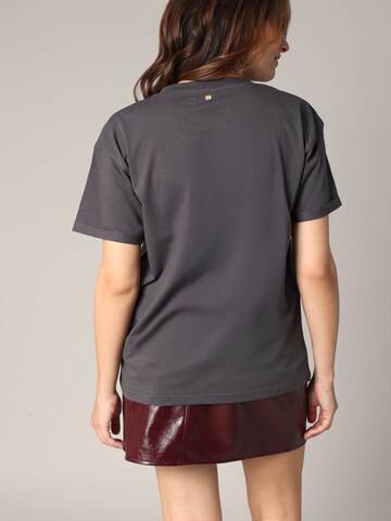 T-shirt 'Celeste' Deeluxe en gris