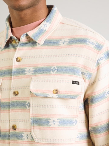 BILLABONG Regular Fit Paita 'OFFSHORE' värissä beige