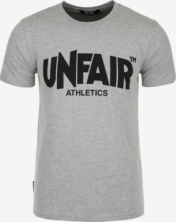 Maglietta 'Classic Label' di Unfair Athletics in grigio: frontale