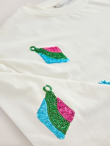 Next T-Shirt in Beige