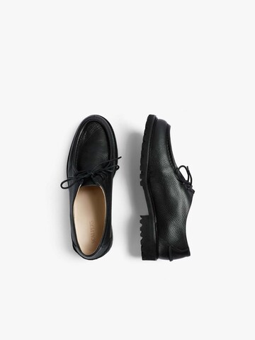 Chaussure à lacets 'Cameron' Scalpers en noir