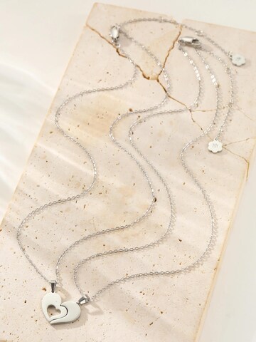 Hey Happiness Ketting 'Connected Family Heart' in Zilver
