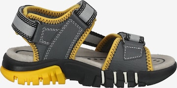 Chaussures ouvertes GEOX en jaune