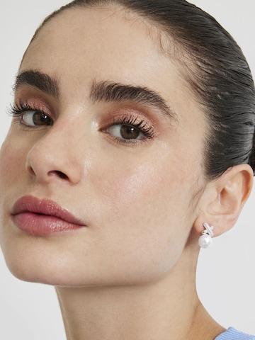 Luxenter Oorbellen 'Geyah' in Wit