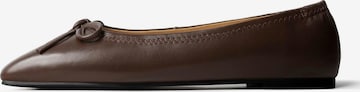 L37 HANDMADE SHOES - Bailarina 'GOLDEN HOURS WE HAD' en marrón: frente