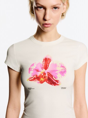 Maglietta di Bershka in rosa