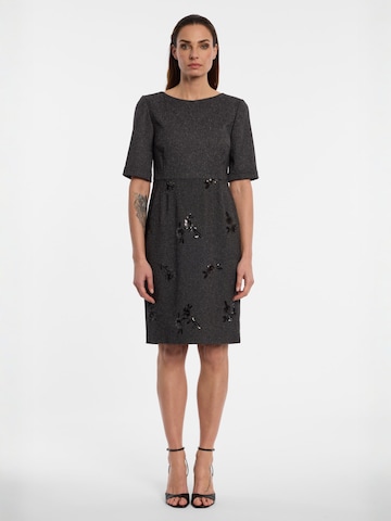 Robe Ana Alcazar en gris : devant