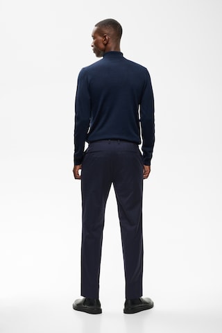 Matinique - regular Pantalón chino en azul