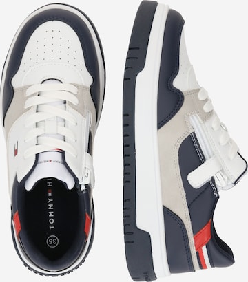 TOMMY HILFIGER Sneakers in Wit