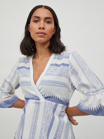 VILA - Blusa em azul