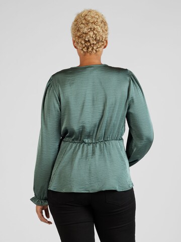 Vero Moda Curve Blouse 'Mary' in Groen