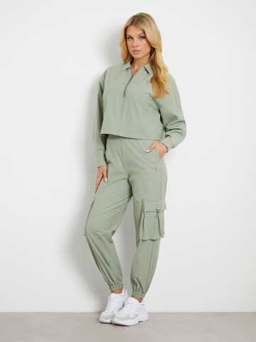 GUESS Tapered Cargohose in Grün