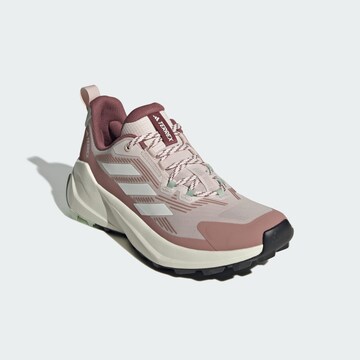 ADIDAS TERREX Low shoe 'Trailmaker 2.0' in Pink