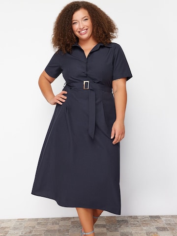 Robe-chemise Trendyol Curve en bleu