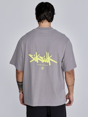 Maglietta di SikSilk in grigio