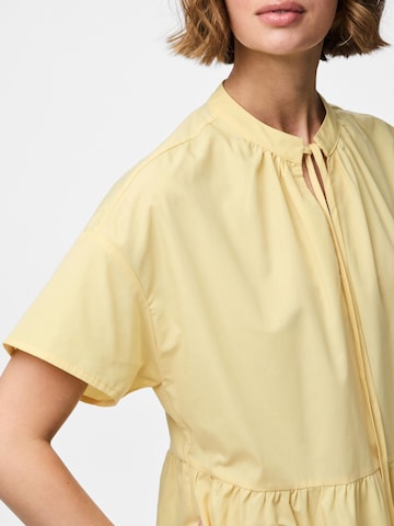 Robe 'PCFarry' PIECES en jaune