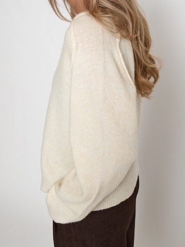 Peppercorn - Top 'Tirna' en beige