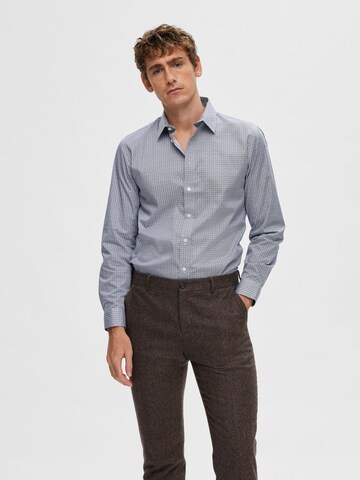 Coupe regular Chemise SELECTED HOMME en bleu