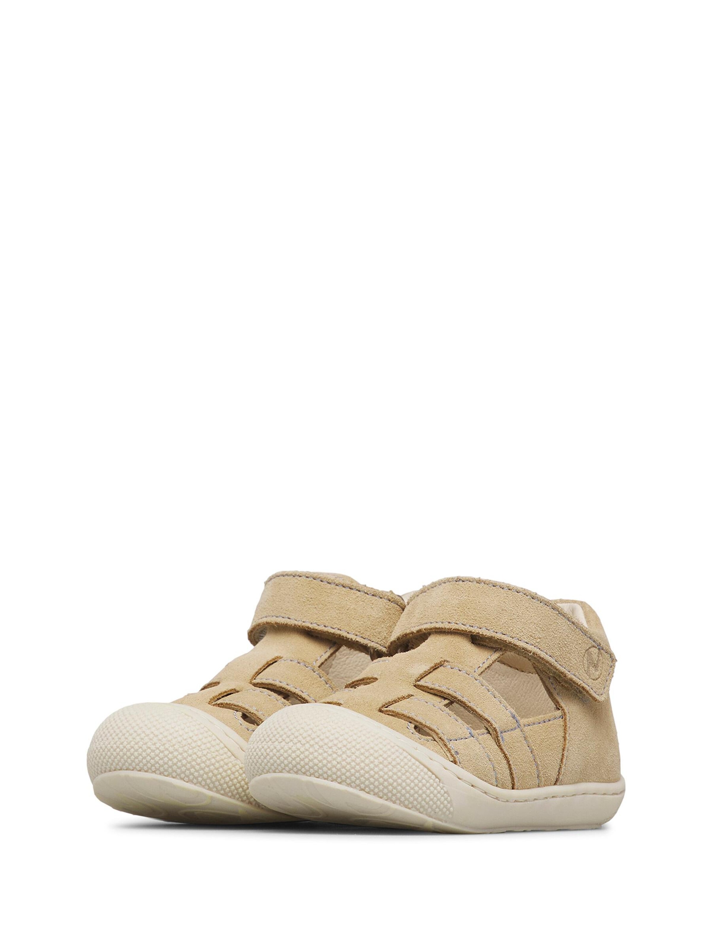 NATURINO Open shoes in Beige