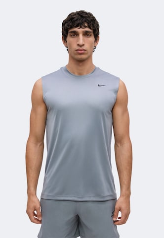 NIKE - Camiseta funcional en gris: frente