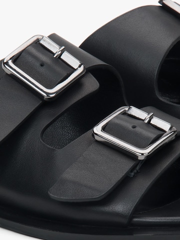 Estro - Zapatillas de casa '11-10' en negro