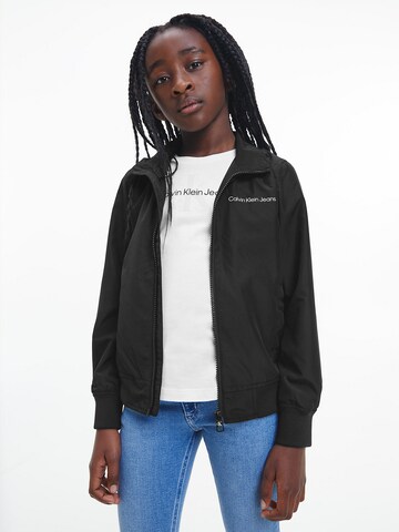 Calvin Klein Jeans Jacke in Schwarz: predná strana