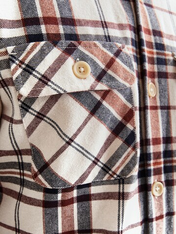 JACK & JONES - Ajuste regular Camisa 'JJEDarren' en marrón